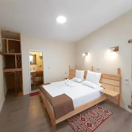 Guest house At Pikotiko's - For Rent *