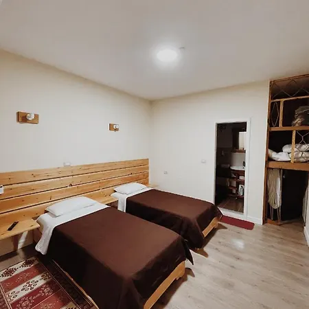 Guest house At Pikotiko's - For Rent *
