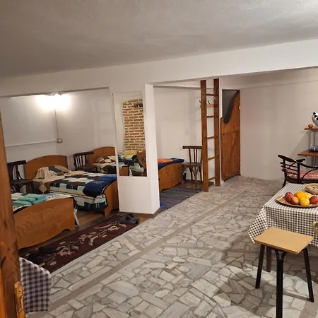 At Pikotiko's - For Rent 3* Korce