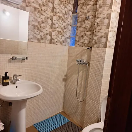At Pikotiko's - For Rent Korce
