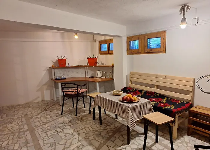 Гостевой дом At Pikotiko's - For Rent 3*